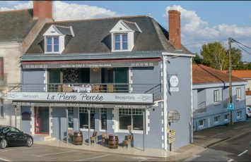 2015-GT-restaurant-la-pierre-percee-la-chapelle-basse-mer–RES-